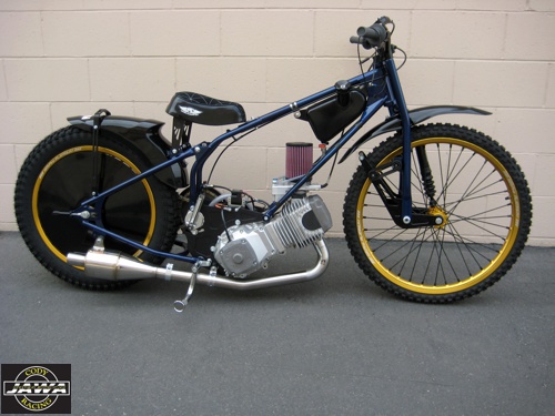 JAWA Model 889